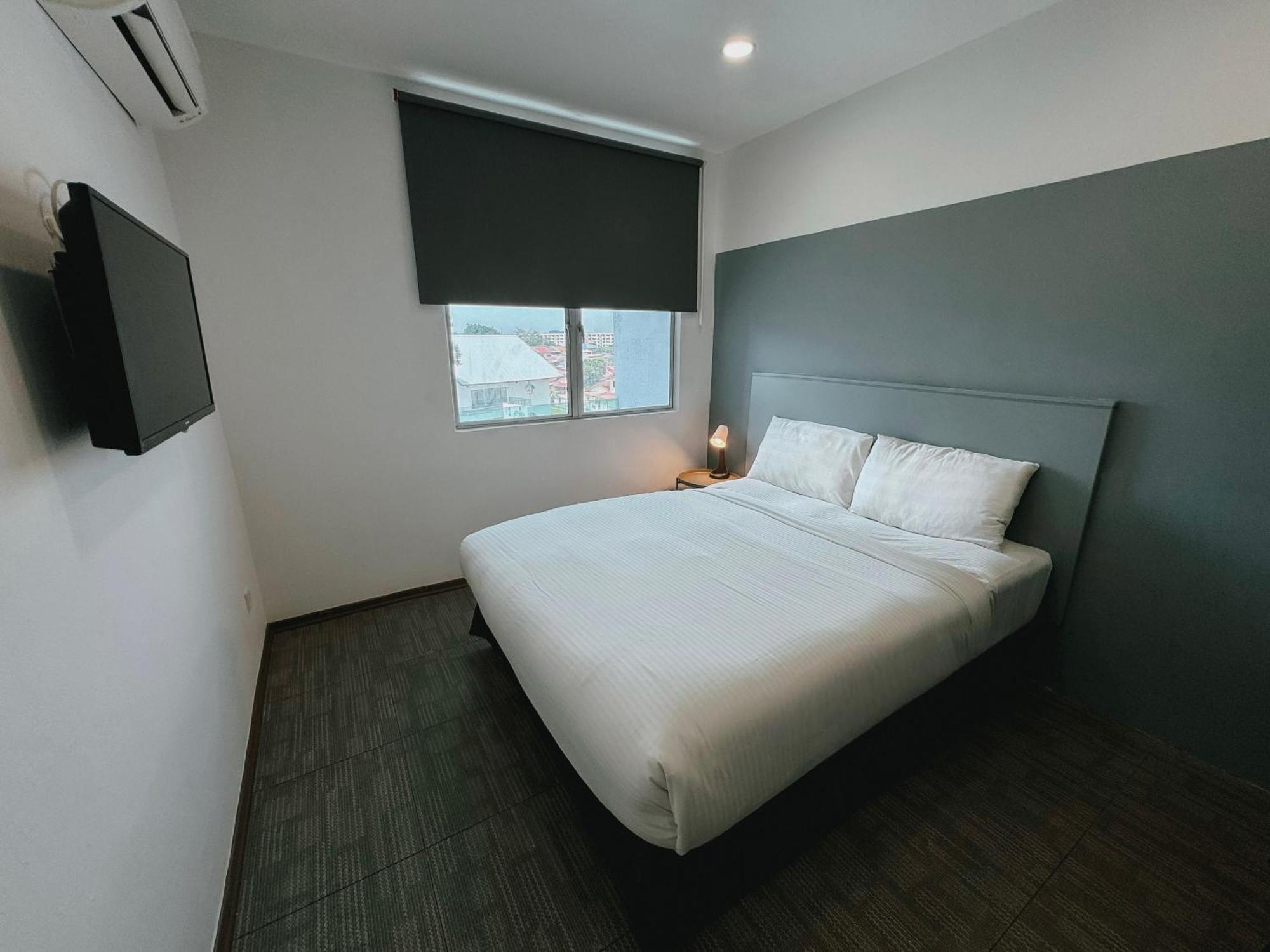 The Concept Hotel Melaka City Exterior foto